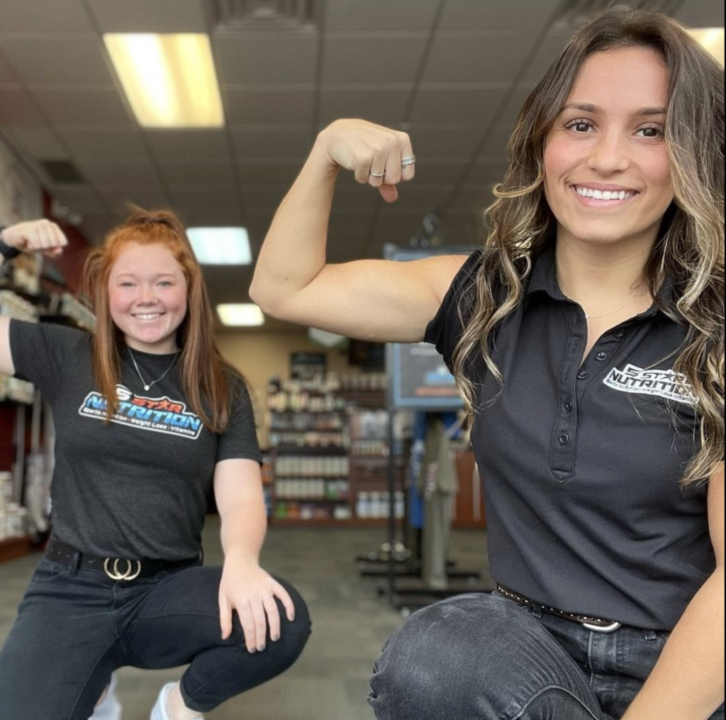 5 star employees flexing